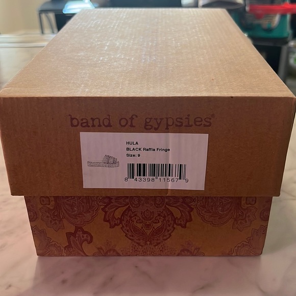 Band of Gypsies Hula Fringed Raffia Slide on platform Sandals - Picture 4 of 5